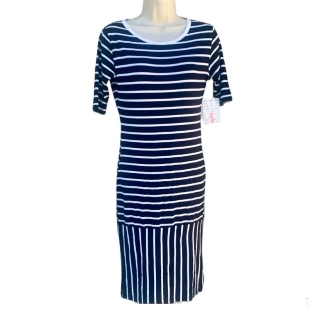 BRAND NEW LULAROE BLACK AND WHITE STRIPES DRESS